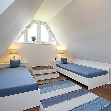 Reethaus Am Mariannenweg 19b Holiday home Boltenhagen (Ostseebad)